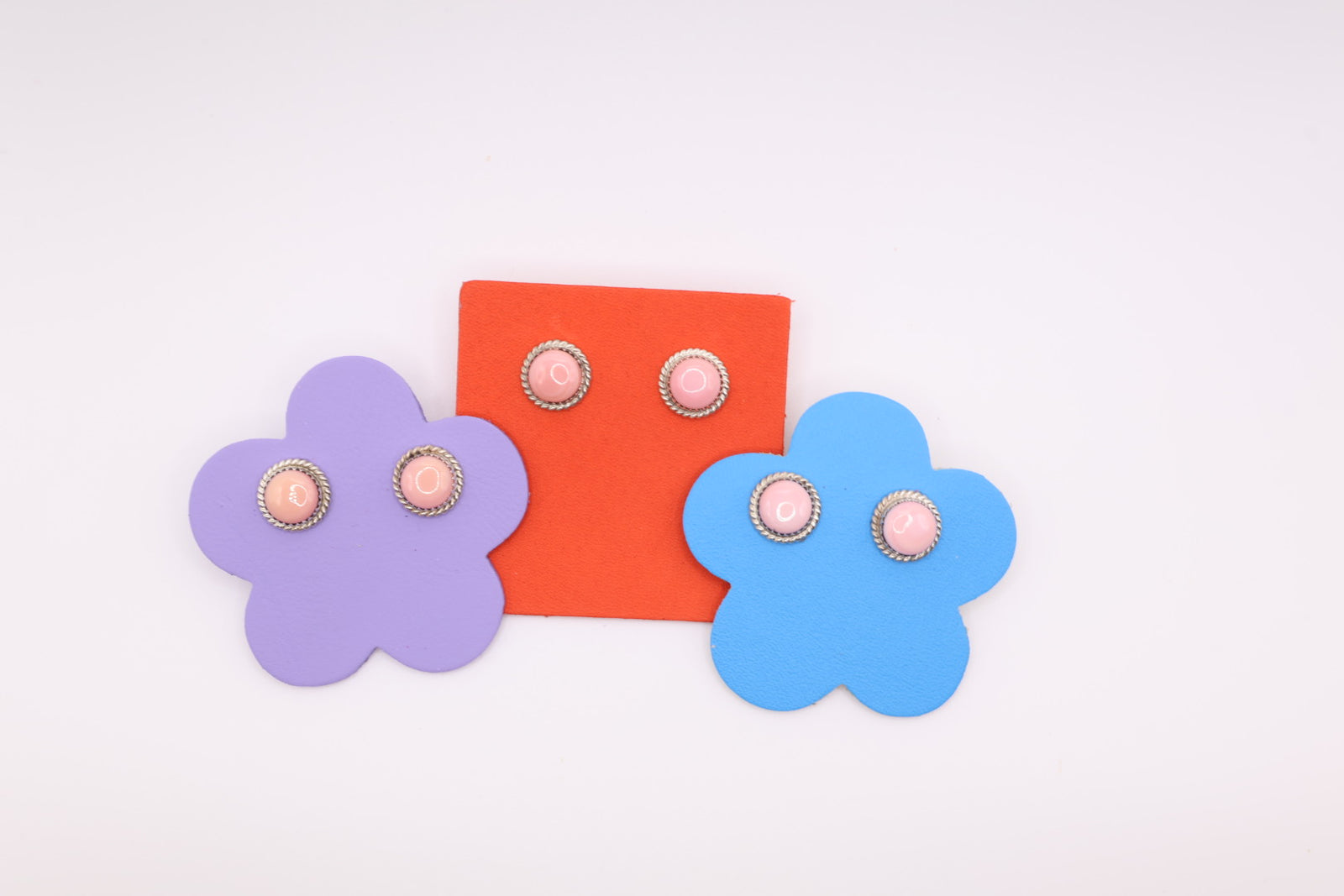 Pink Conch Rope Round Studs