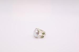 Sterling Silver Pearl & Peridot Ring, Size 7.5