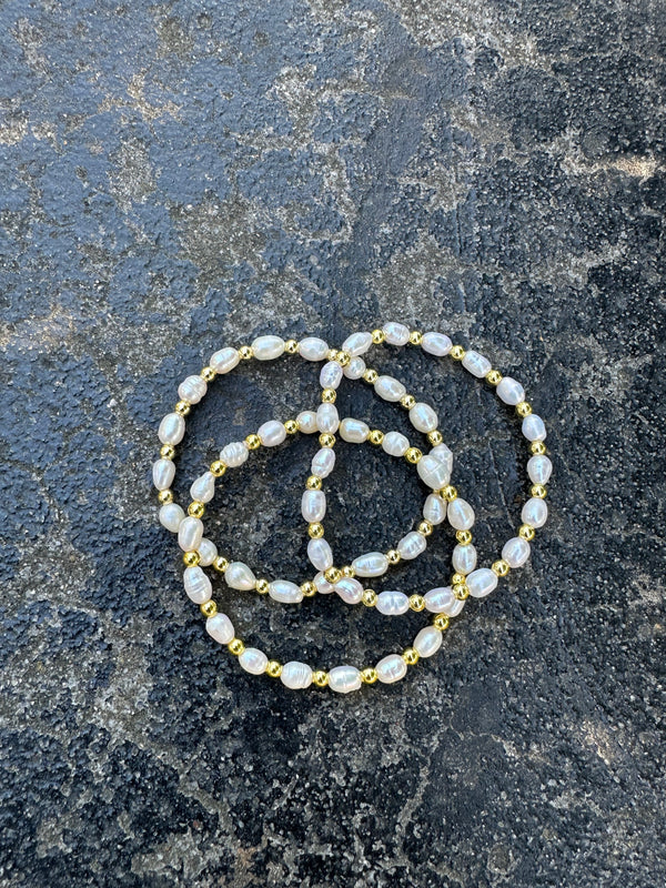 Stretchy Freshwater Pearl Bracelets
