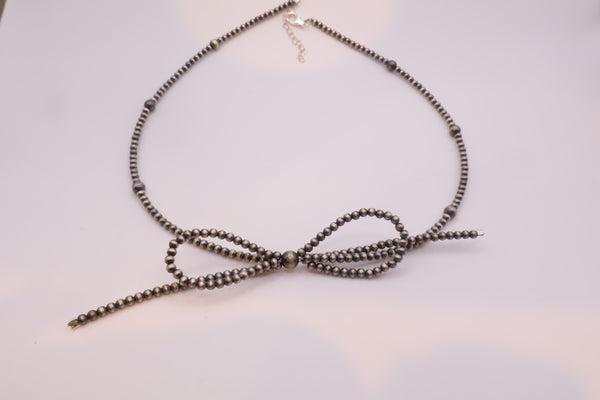 Navajo Pearl Bow Necklace