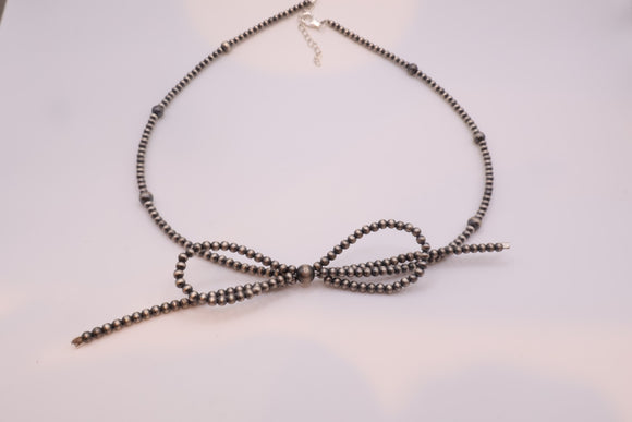 Navajo Pearl Bow Necklace