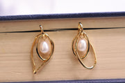 SS. Genuine pearl earrings