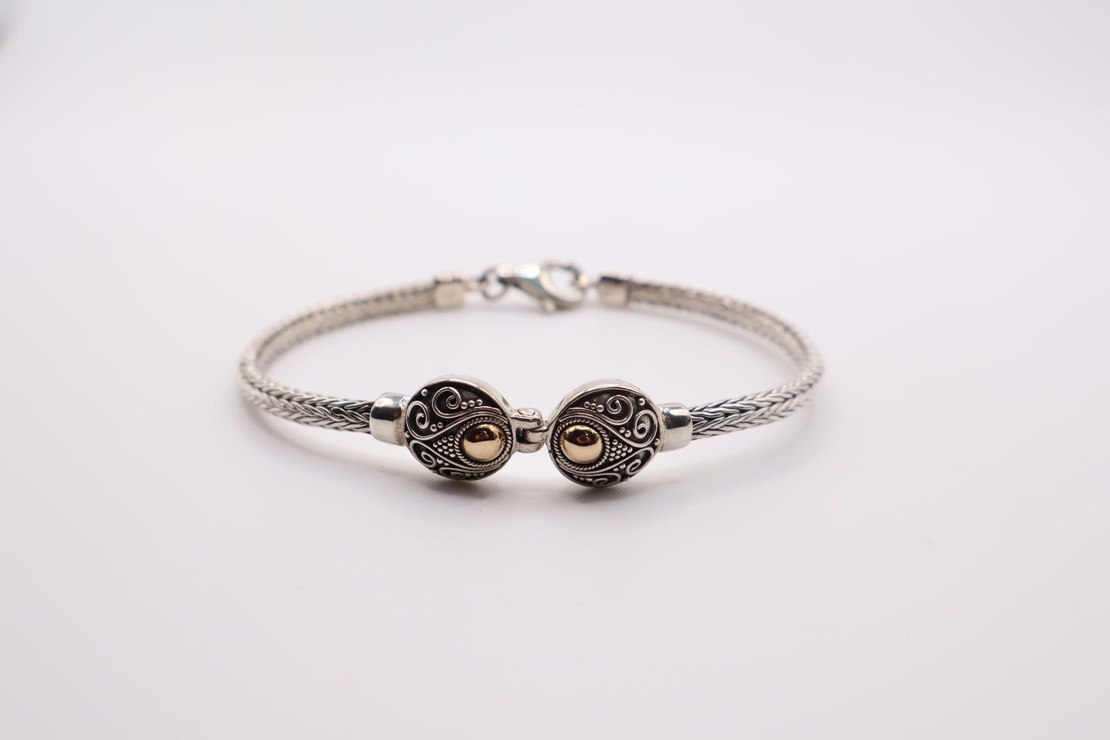 Sterling Silver snake link bracelet with 22k gold center bar