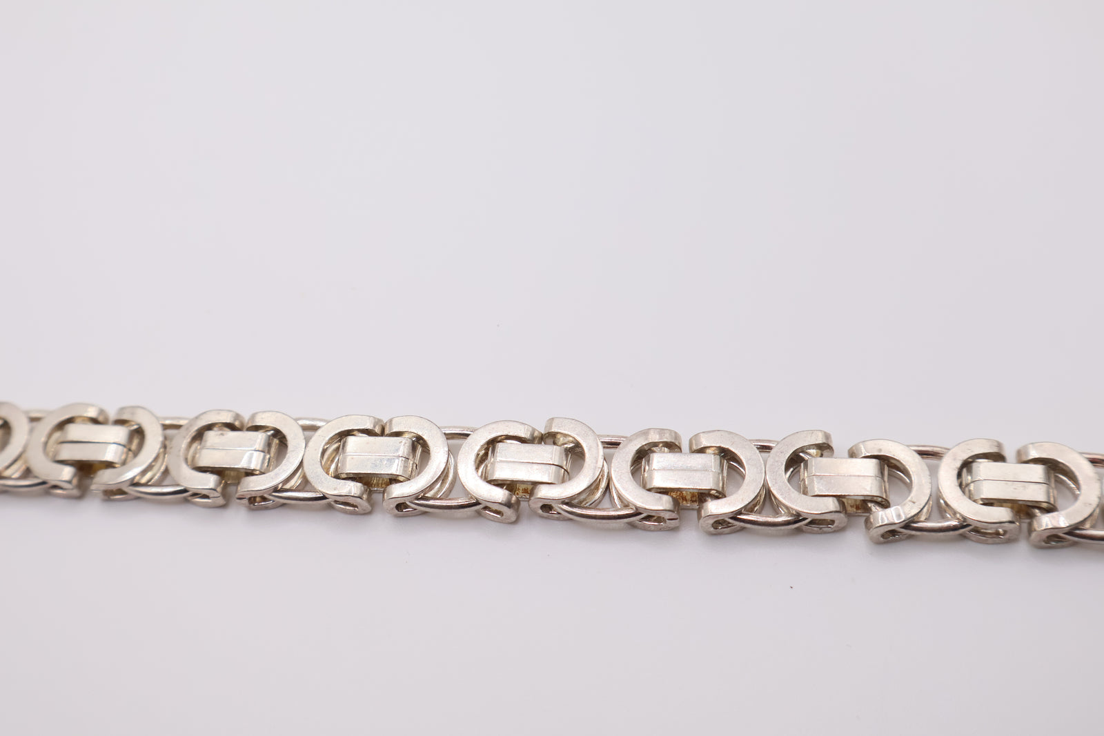 24” Flat Byzantine link chain
