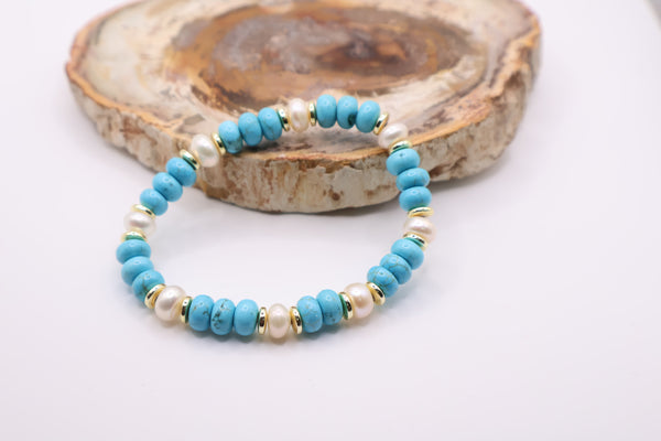 Magnesite Turquoise and Freshwater Pearl Bracelet