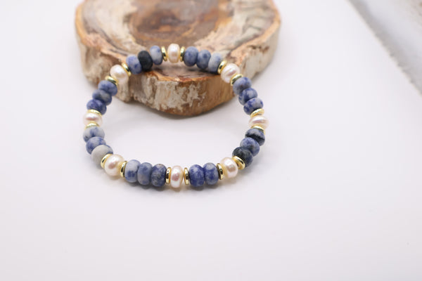 Lapis lazuli with freshwater Pearl Bracelet