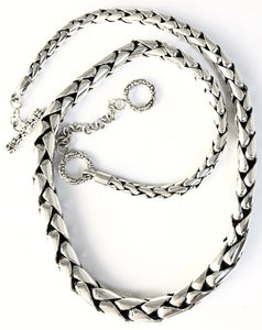 Thick Graduated Indonesian Sterling Silver 18” + 2” Adjustable Chain 98.4 grams.