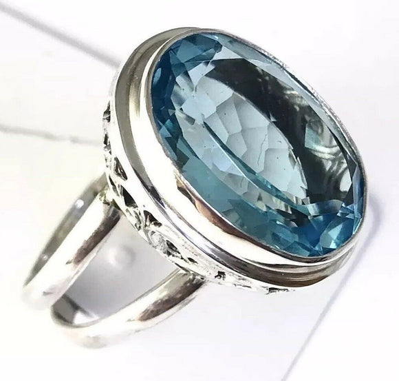 Sterling Silver Oval Faceted Blue Topaz  Filigree Ring Size About 7 & 3/4 R61304